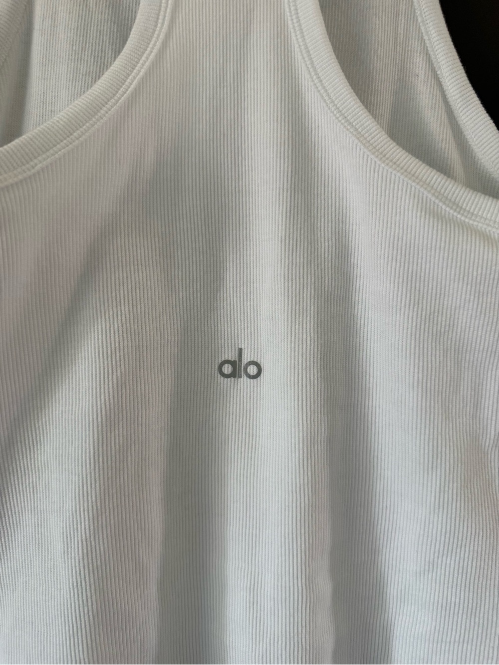 Alo Yoga Ribbed Devoted Racerback Tank Top M Medium White - Picture 4 of 4